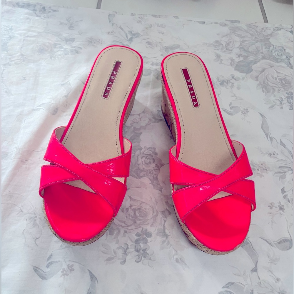 Authentic Prada platform sandals in neon hot pink  in patent leather
